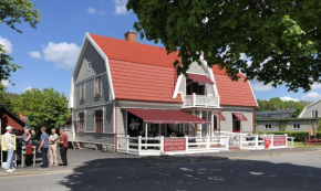 Regnbågsdalen Cafe & Guesthouse